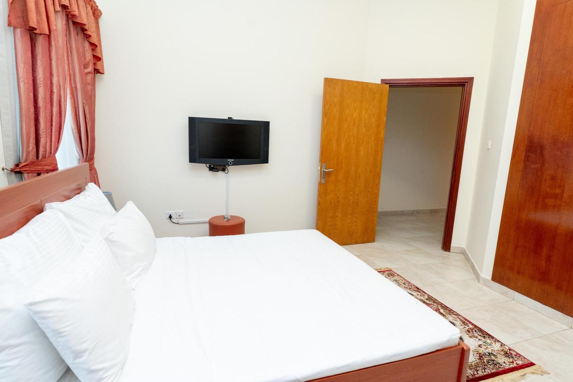 Al Raya Hotel Apartments Dubaj Zewnętrze zdjęcie